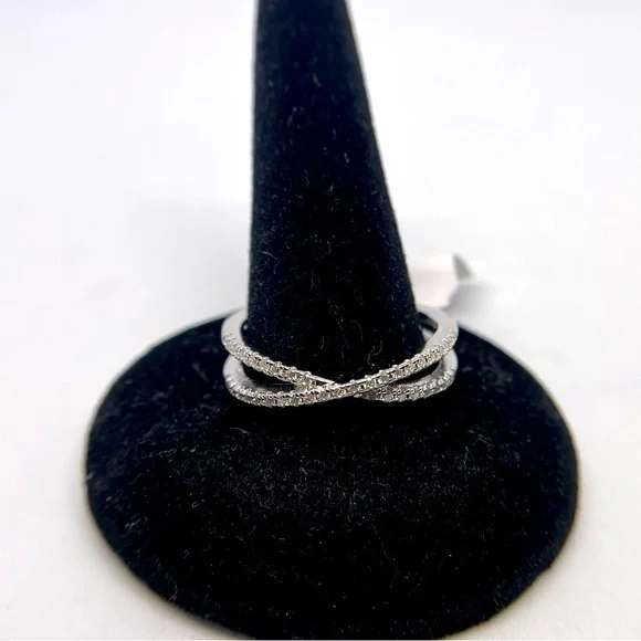 Unique 1 carat Moissanite Criss Cross Wedding Band Ring Size 9 - Picture 9 of 12